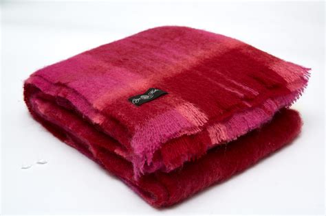 Plain blanket in wool mohair 